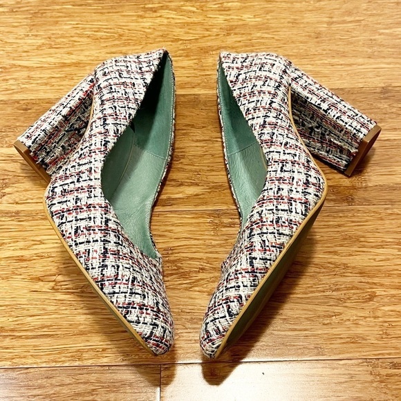 LAB by A.G. tweed chunky heels (gray, white, blue, red). Made in Spain. Size 9.5 - Picture 4 of 14